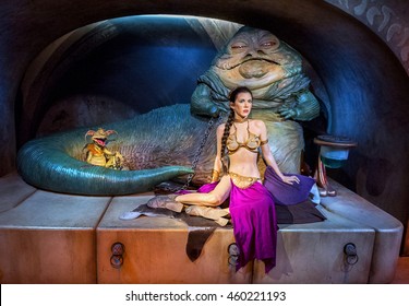 LONDON,THE UK - CIRCA MAY 2016: Princess Leia Organa And Jabba The Hutt Wax Figures In Madame Tussaud's Museum