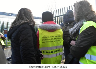 London/UK - February 26 2020: Yellow Vests Of The French Support For Julian Assange Extradition Court Case At Woolwich Crown Court Today's Protest. Credit: Katherine Da Silva