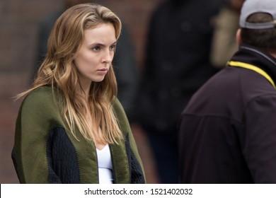 London/UK - June 24th 2018:  Jodie Comer And Kim Bodina Shoot Scenes For Killing Eve