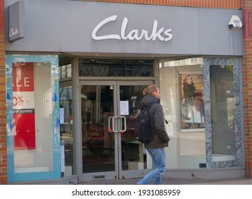 efterår Stolpe Styre Clarks shoes Images, Stock Photos & Vectors | Shutterstock