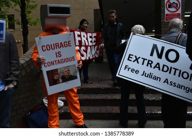 London/UK- May 1 2019: Sentencing Today At Southwark Crown Court For Julian Assange For Breaking Bail Conditions. Protesters Raise Banners In Front Of Court Building. Credit: Katherine Da Silva