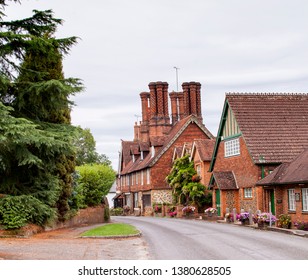 London".UK/October 202018: Photo of Albury, a village in the surrey hills. Surrey.