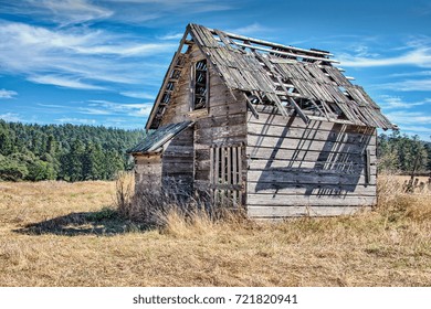 Lone Barn In Mendocino