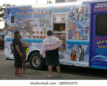 Long Beach, CA / USA - September 5, 2020: People Lined Up At The Ice Cream Truck On A Hot Day.