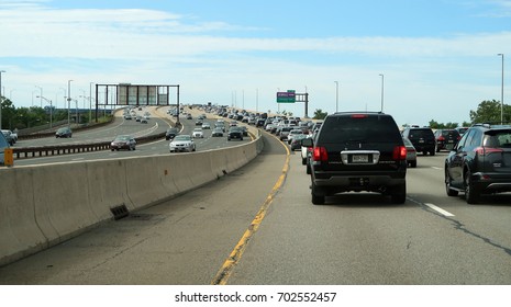 LONG BRANCH, NEW JERSEY - AUGUST 6, 2017: Traffic On The Garden State Parkway North, Near Exit 125. Editorial Use Only.                                                                 