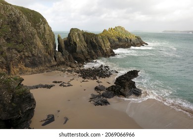 Long Cove Padstow Cornwall UK 11 04 2021 Coastal Scenic 