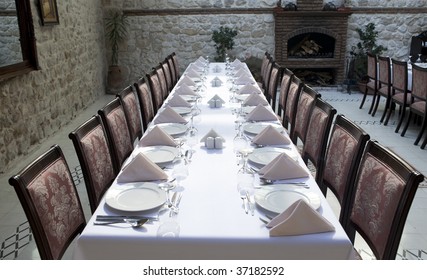 Long Dinner Table