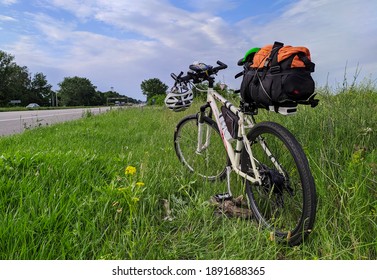 Long Distance Bike With A Motor