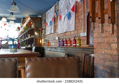 Long Eaton, Derbyshire, UK 09 08 2022 Old Pub Interior Scene