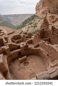 Long House Is A Ranger Guided Tour Of The Cliff Dwellings At Mesa Verde National Park, Colorado, USA. 