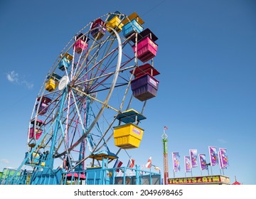 Long Island, New York, USA-September 26, 2021 A Ferris Wheel At Carnival 