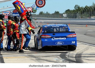 Long Pond, PA, USA - July 30, 2017:  NASCAR Driver David Ragan Makes A Pit Stop During The 2017 Overton's 400 At Pocono Raceway In Pennsylvania.