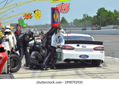 Long Pond, PA, USA - June 8, 2014:  NASCAR Driver Travis Kvapil Makes A Pit Stop During The 2014 NASCAR Pocono 400 At Pocono Raceway In Pennsylvania.