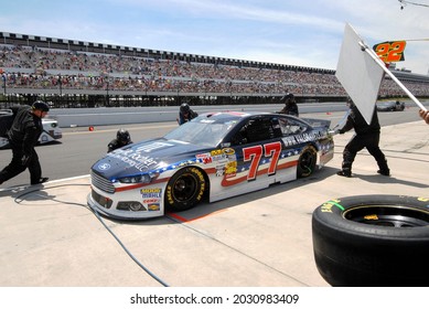 Long Pond, PA, USA - June 8, 2014:  NASCAR Driver Dave Blaney Makes A Pit Stop During The 2014 NASCAR Pocono 400 At Pocono Raceway In Pennsylvania.