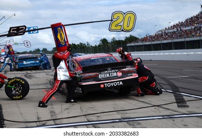 Long Pond, PA, USA - June 26, 2021:  NASCAR Driver Christopher Bell Makes A Pit Stop During The 2021 NASCAR Pocono Organics CBD 325 At Pocono Raceway In Pennsylvania.