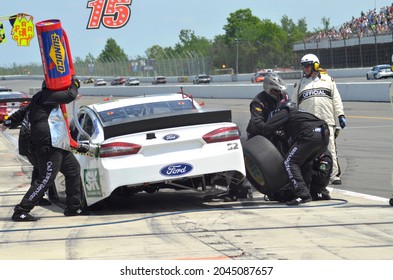 Long Pond, PA, USA - June 8, 2014:  NASCAR Driver Travis Kvapil Makes A Pit Stop During The 2014 NASCAR Pocono 400 At Pocono Raceway In Pennsylvania.