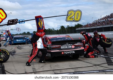 Long Pond, PA, USA - June 26, 2021:  NASCAR Driver Christopher Bell Makes A Pit Stop During The 2021 NASCAR Pocono Organics CBD 325 At Pocono Raceway In Pennsylvania.