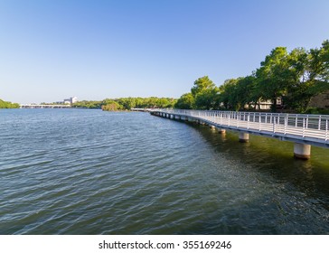 Long View Of The Lady Bird Lake Boardwalk