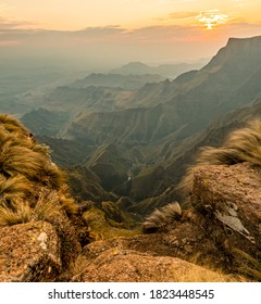 Long Way Down, The Drakensburg South Afrika 