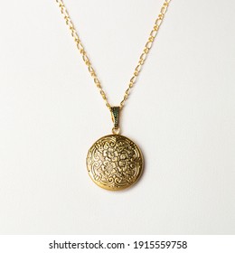 Long Yellow Gold Chain Necklace 