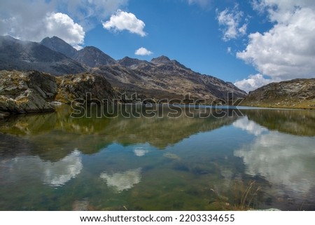 The Longet lakes on the border between the province of Cuneo and Haute Provence
