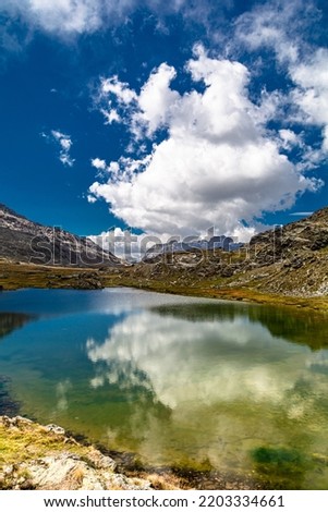 The Longet lakes on the border between the province of Cuneo and Haute Provence