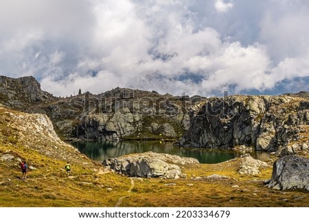 The Longet lakes on the border between the province of Cuneo and Haute Provence