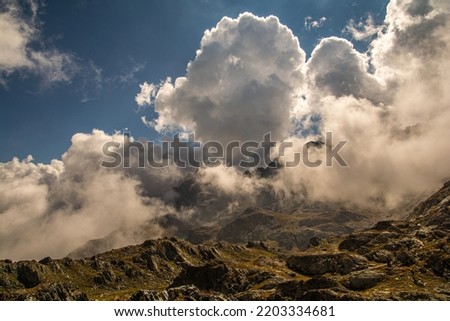 The Longet lakes on the border between the province of Cuneo and Haute Provence