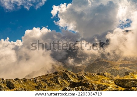 The Longet lakes on the border between the province of Cuneo and Haute Provence