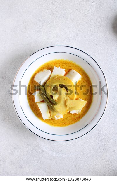 Lontong Gulai Rebung Rice Cake Bamboo Stock Photo Edit Now 1928873843