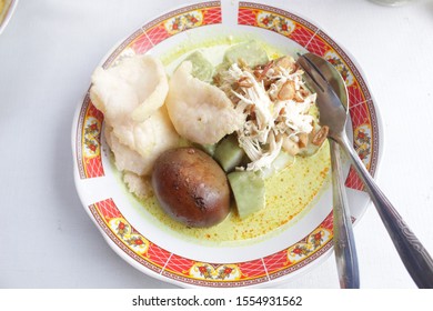 Lontong Opor One Type Traditional Food Stock Photo 1554931562 ...
