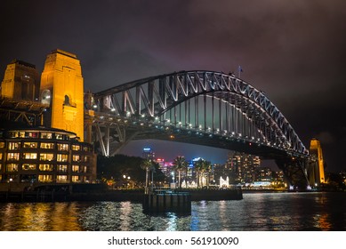 Look At The Sydney Harbor Bridge At Night