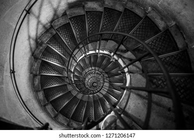 310 Spiral staircase endless Images, Stock Photos & Vectors | Shutterstock