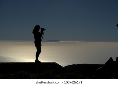 Looking over the sunlit cloudscape