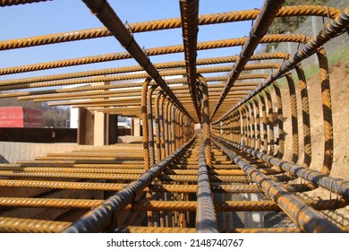 Looking Through A Steel Object With A Large Depth Of Field