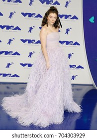 Lorde At The 2017 MTV Video Music Awards Held At The Forum In Inglewood, USA On August 27, 2017.