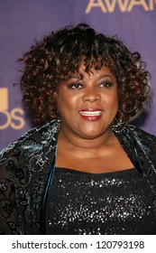 Loretta Devine At The 2006 TNT Black Movie Awards. Wiltern Theatre, Los Angeles, CA. 10-15-06