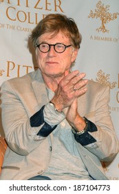 LOS ANGELES - APR 12:  Robert Redford At The Pitzer College And Robert Redford To Announce Breakthrough  At LA Press Club On April 12, 2014 In Los Angeles, CA