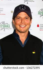 LOS ANGELES - APR 15:  Scott Wolf At The Jack Wagner Celebrity Golf Tournament Benefitting The Leukemia & Lymphoma Society At The Lakeside Golf Club On April 15, 2013 In Toluca Lake, CA