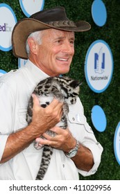 LOS ANGELES - APR 24:  Jack Hanna At The Safe Kids Day At The Smashbox Studios On April 24, 2016 In Culver City, CA