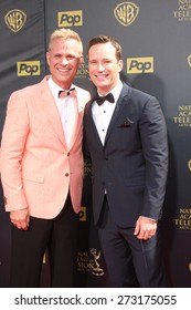 LOS ANGELES - APR 26:  George Gray, Mike Richards At The 2015 Daytime Emmy Awards At The Warner Brothers Studio Lot On April 26, 2015 In Burbank, CA