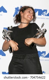 LOS ANGELES - AUG 27:  Alessia Cara At The MTV Video Music Awards 2017 At The Forum On August 27, 2017 In Inglewood, CA