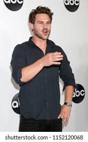 LOS ANGELES - AUG 7:  Grey Damon At The ABC TCA Party- Summer 2018 At The Beverly Hilton Hotel On August 7, 2018 In Beverly Hills, CA