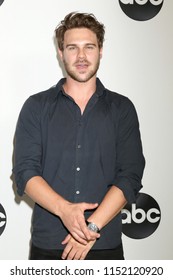 LOS ANGELES - AUG 7:  Grey Damon At The ABC TCA Party- Summer 2018 At The Beverly Hilton Hotel On August 7, 2018 In Beverly Hills, CA