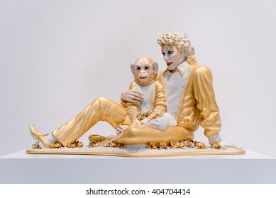 LOS ANGELES, CA - APRIL 9, 2016: Michael Jackson And Bubbles By Jeff Koons The Broad Contemporary Art Museum In Downtown Los Angeles.