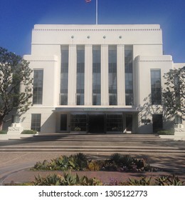 LOS ANGELES, CA, AUG 2015: White Columbia Pictures Office Building At Sony Pictures Studios In Culver City