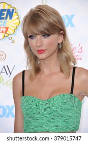 LOS ANGELES, CA - AUGUST 10, 2014: Taylor Swift At The 2014 Teen Choice Awards At The Shrine Auditorium.