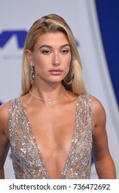 LOS ANGELES, CA - August 27, 2017: Hailey Baldwin At The 2017 MTV Video Music Awards At The 