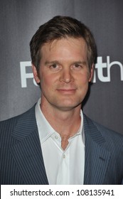 LOS ANGELES, CA - FEBRUARY 22, 2010: Peter Krause At The Premiere For His New NBC TV Series 