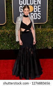 LOS ANGELES, CA. January 06, 2019: Rosamund Pike at the 2019 Golden Globe Awards at the Beverly Hilton Hotel.
